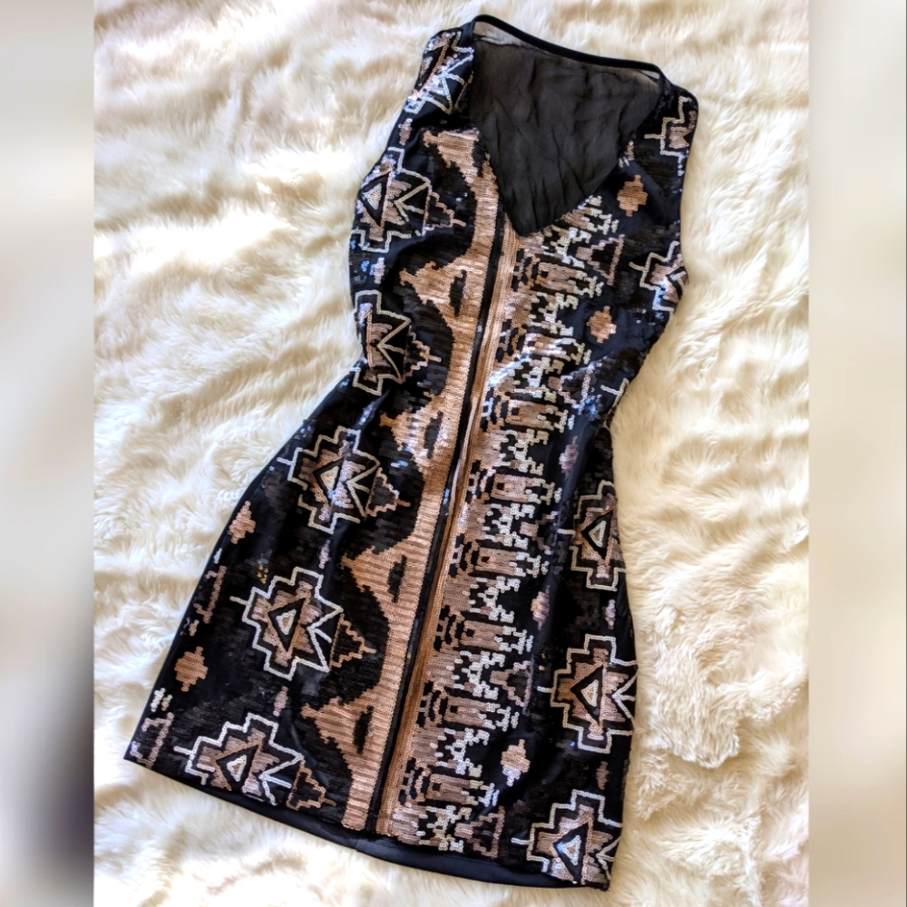 Sexy Black & Gold Sequin Cocktail Dress